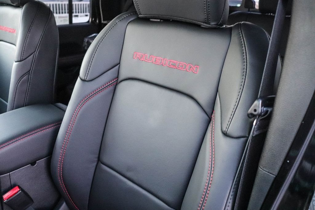 New 2026 Black Clearcoat Jeep Rubicon X image 29