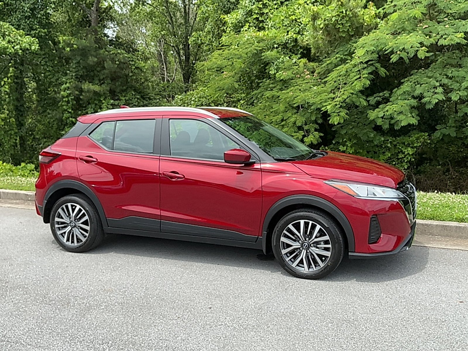 2023 Nissan Kicks 1.6 SV's photo