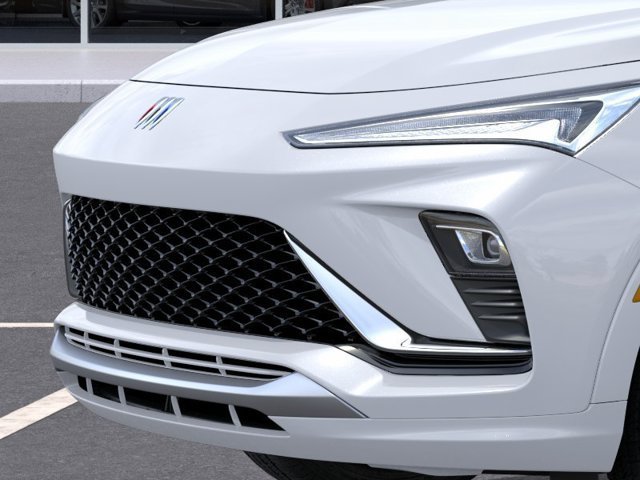 New 2026 WHITE FROST TRICOAT Buick Avenir image 13