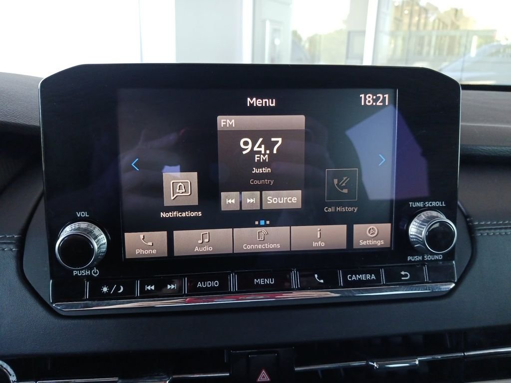 Used 2022 Red Mitsubishi ES image 20
