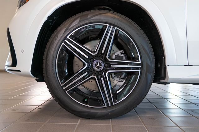 New 2026 MANUFAKTUR Moonlight White Magno Mercedes-Benz GLE 450 image 9