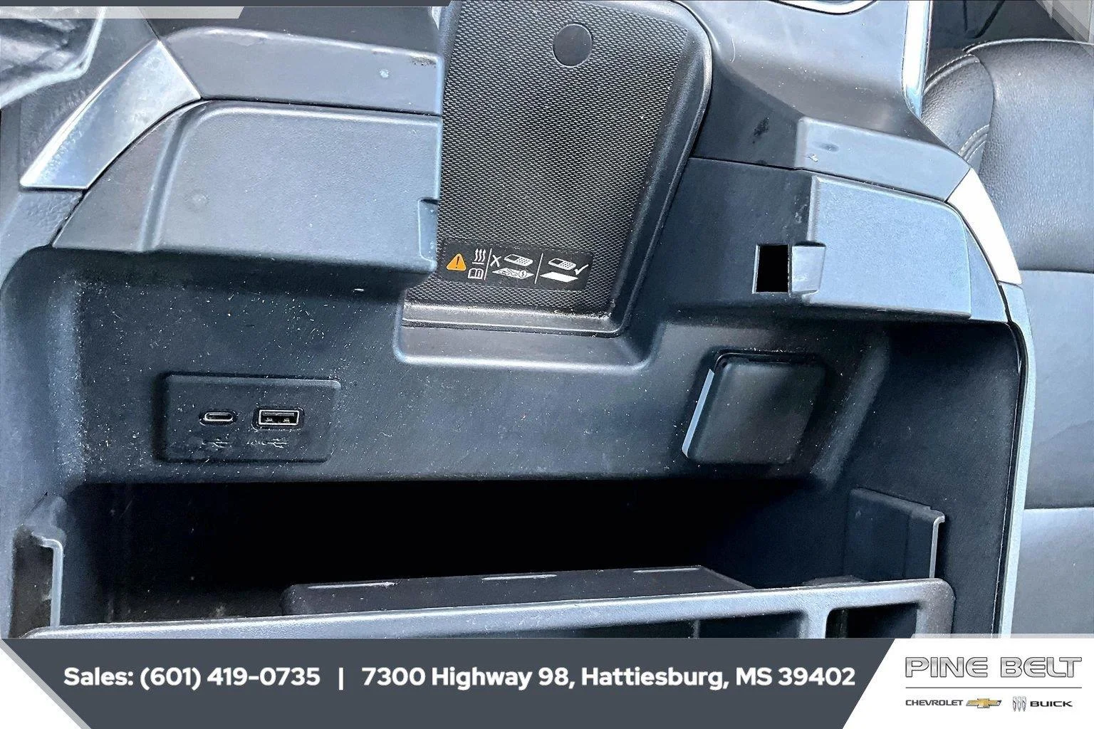 Used 2023 Sterling Metallic GMC Elevation image 24