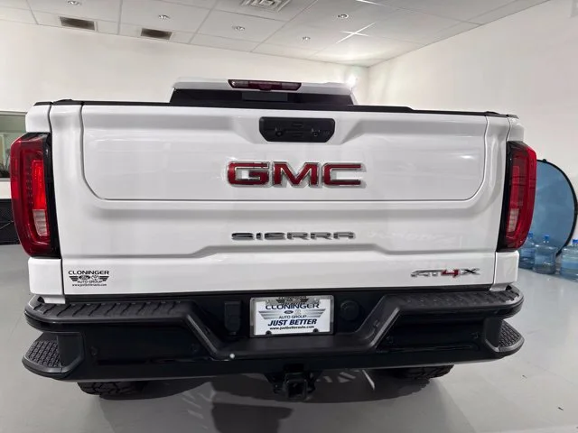Used 2024 White GMC AT4X image 8