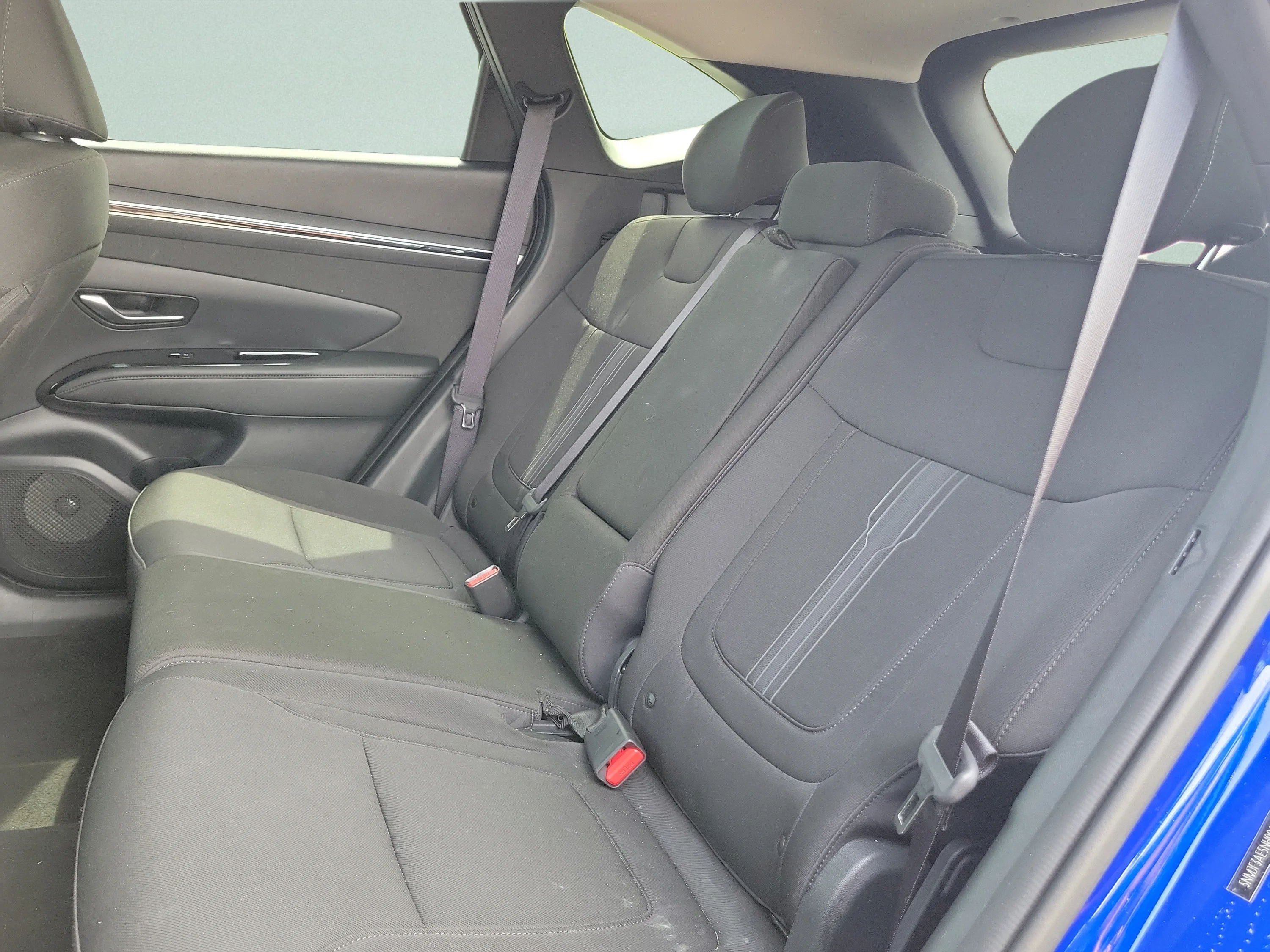 Used 2022 Intense Blue Hyundai SEL image 12