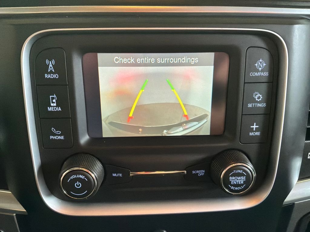 2024 RAM Ram 1500 Classic SLT - Photo 22