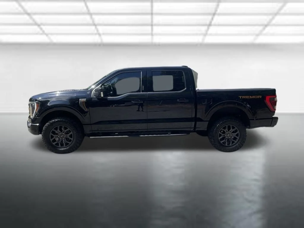 Used 2022 Black Ford Tremor image 2