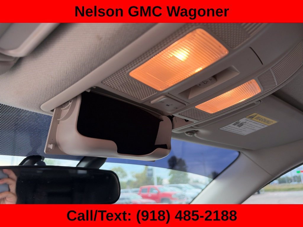 Used 2016 White Mazda Grand Touring image 41