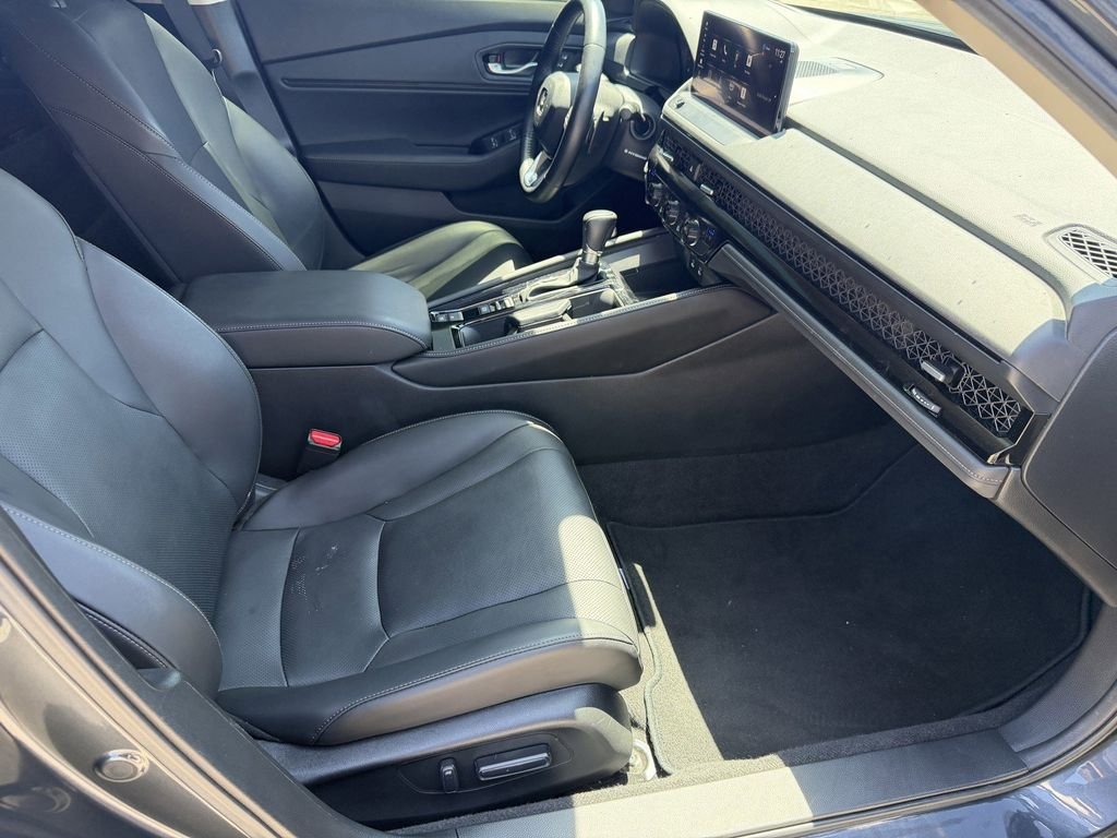 Certified Used 2025  Honda Touring image 8