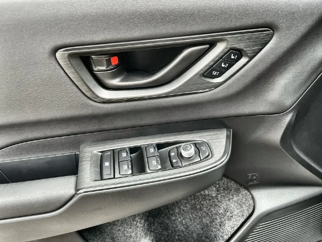 New 2026 CRYSTAL WHITE PEARL Subaru Wilderness image 24