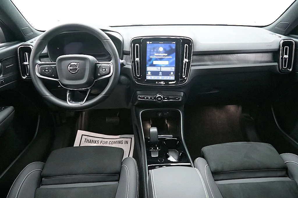 Certified Used 2023 Thunder Grey Volvo Ultimate image 23