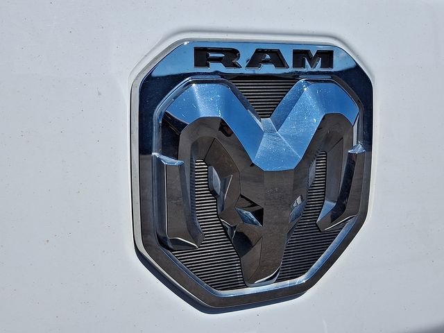 Used 2023 White Ram Big Horn/Lone Star image 30