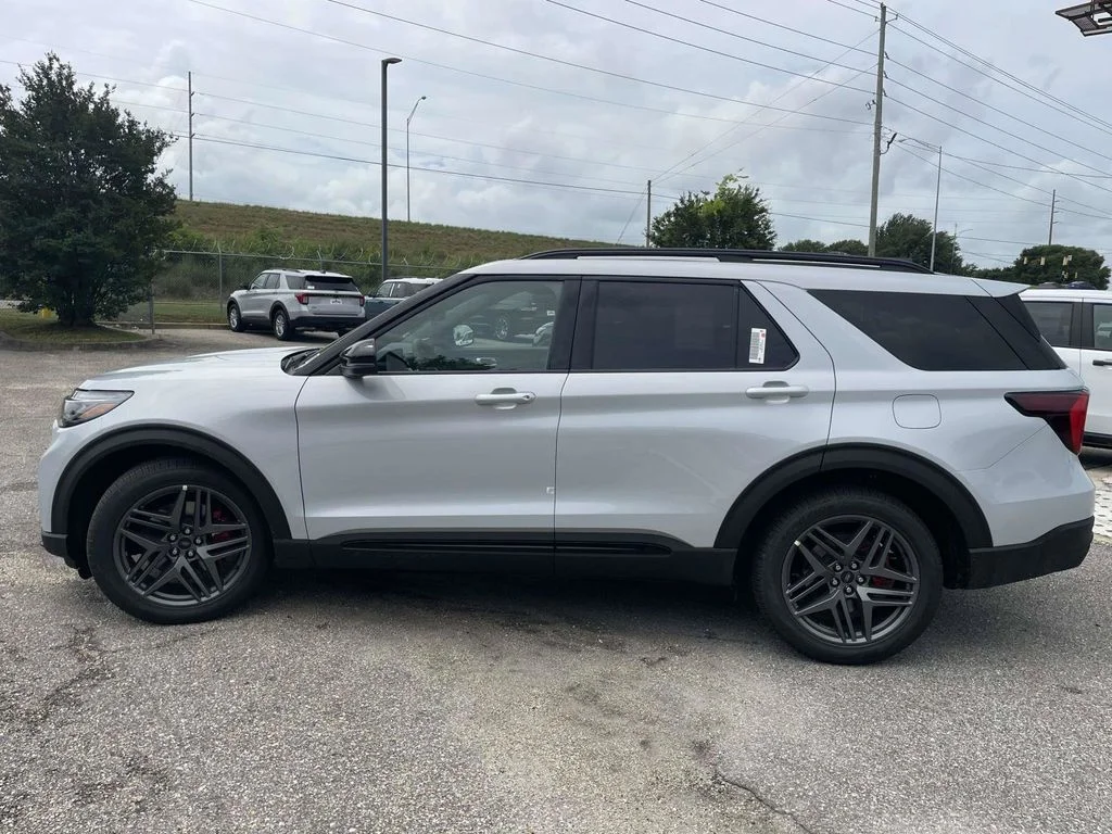 New 2026 Space White Metallic Ford ST image 6