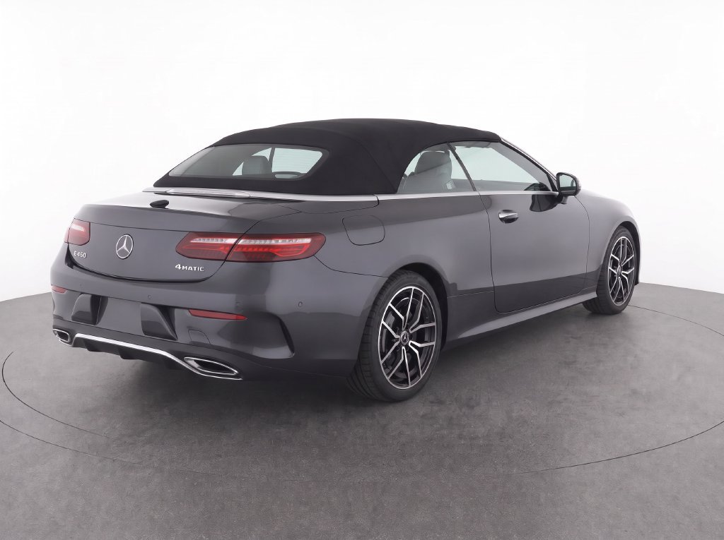 Certified Used 2023 Graphite Gray Metallic Mercedes-Benz E 450 image 4