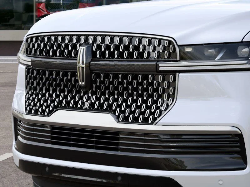 New 2027 Pristine White Metallic Tri-Coat Lincoln Premiere image 18