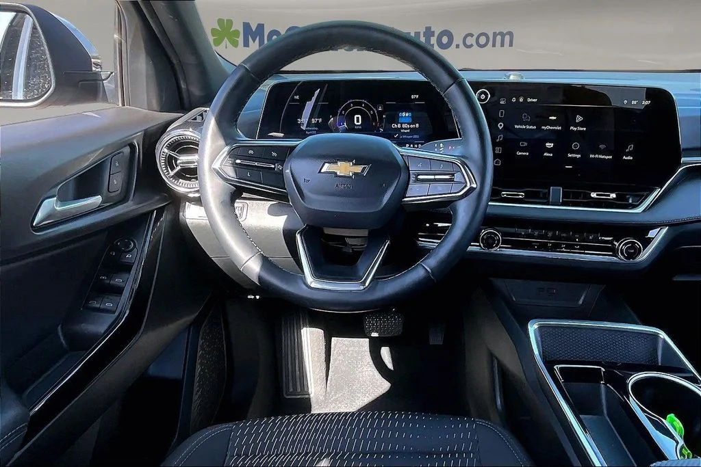 Used 2025 Blue Chevrolet LT image 10