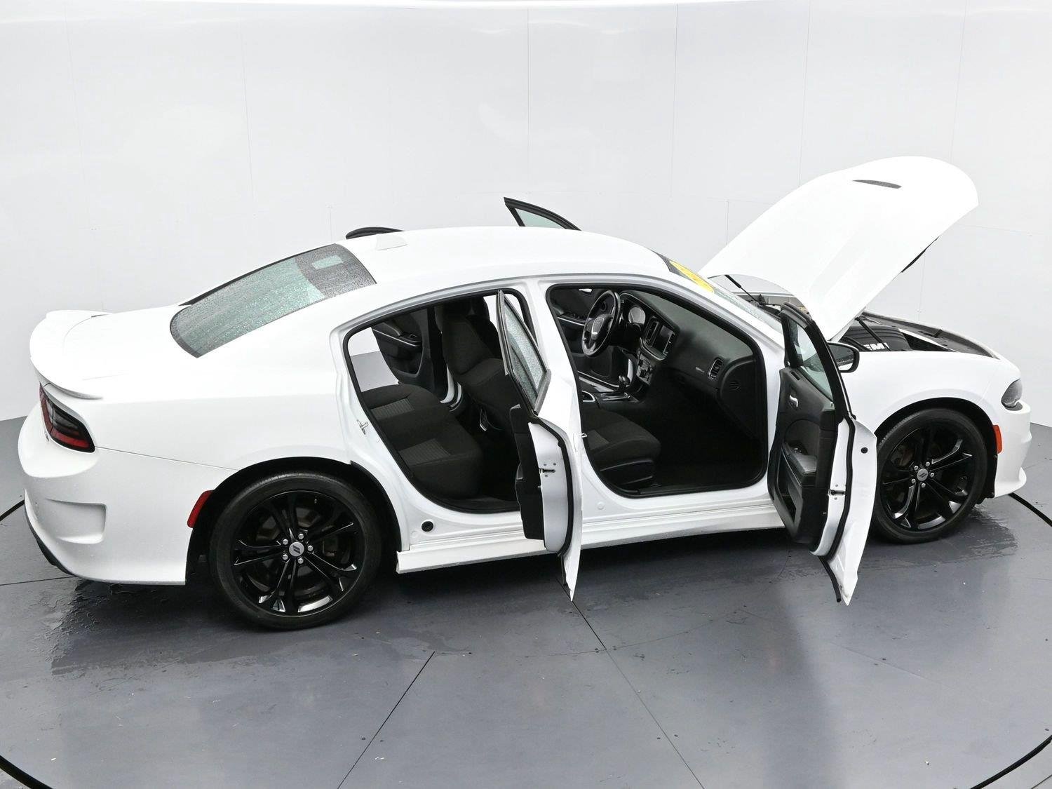 Used 2021 White Knuckle Clearcoat Dodge R/T image 33