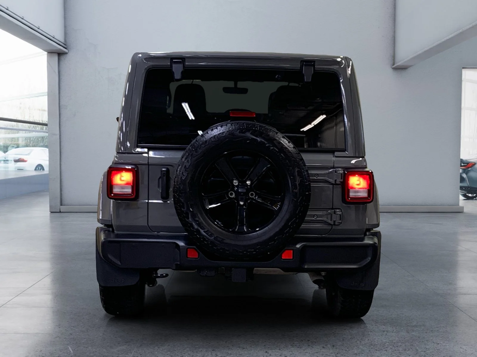 Used 2023 Sting Grey Jeep Sahara Altitude image 4