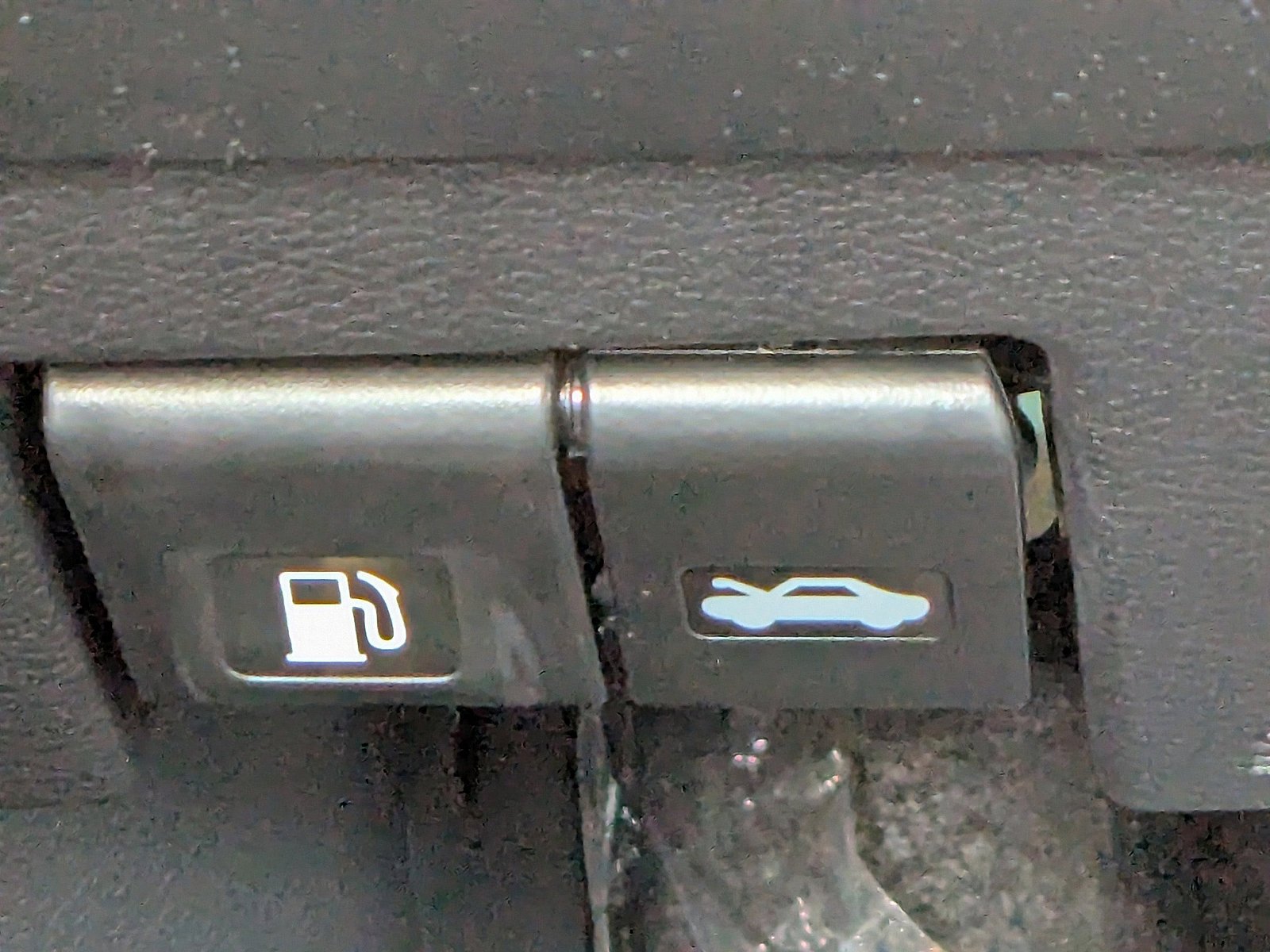 2025 Nissan Versa Sedan SV - Photo 20