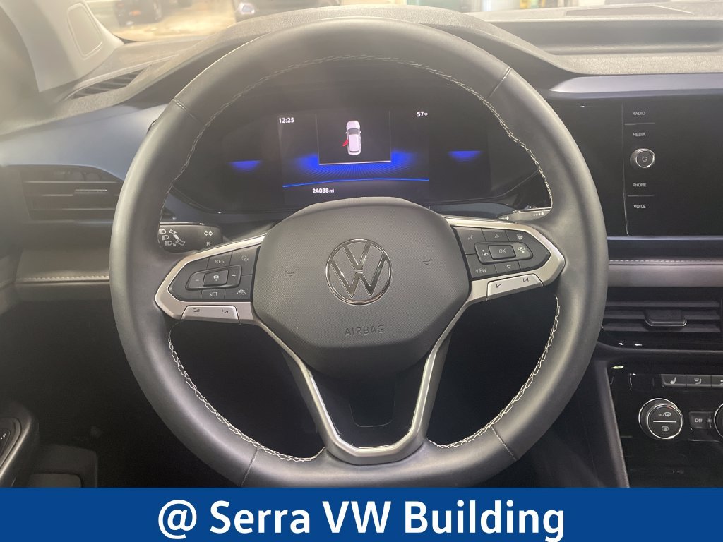 Certified Used 2024 White Volkswagen 1.5T SE image 21