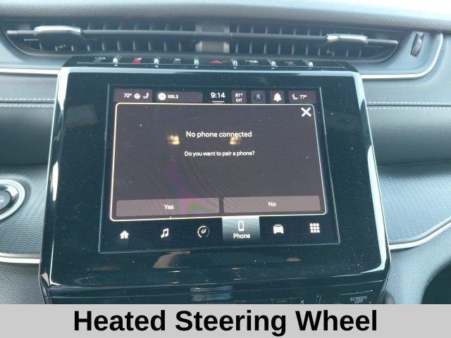 Used 2023 Red Jeep Altitude image 18