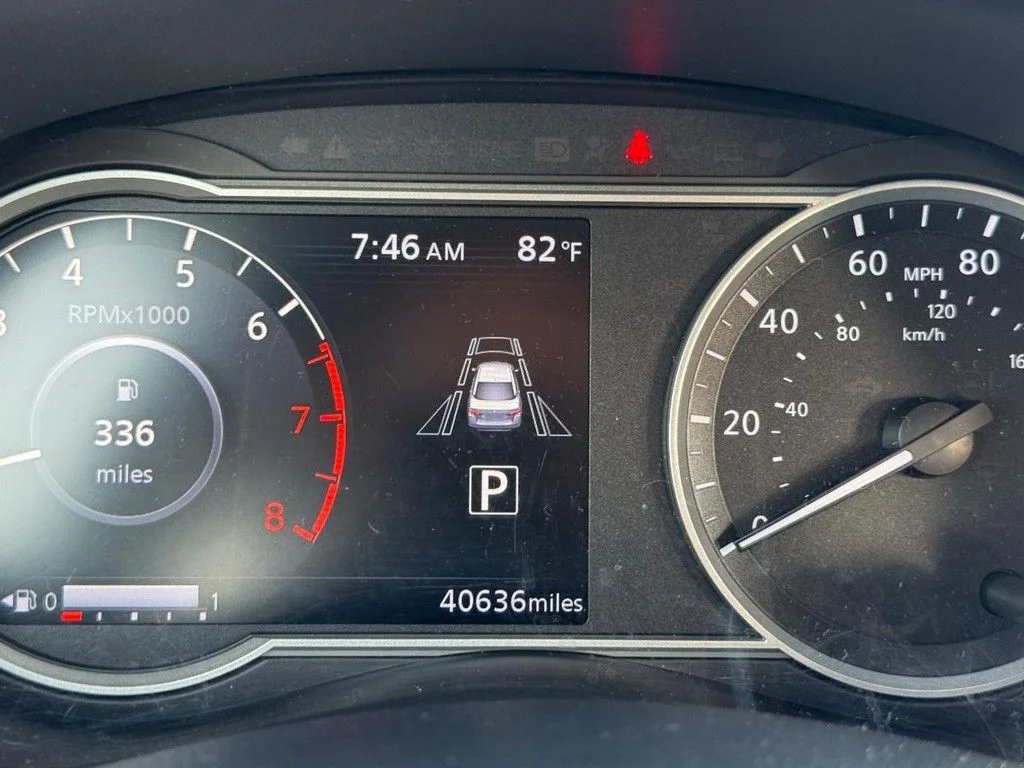 Certified Used 2025 Silver Nissan 1.6 SV image 20