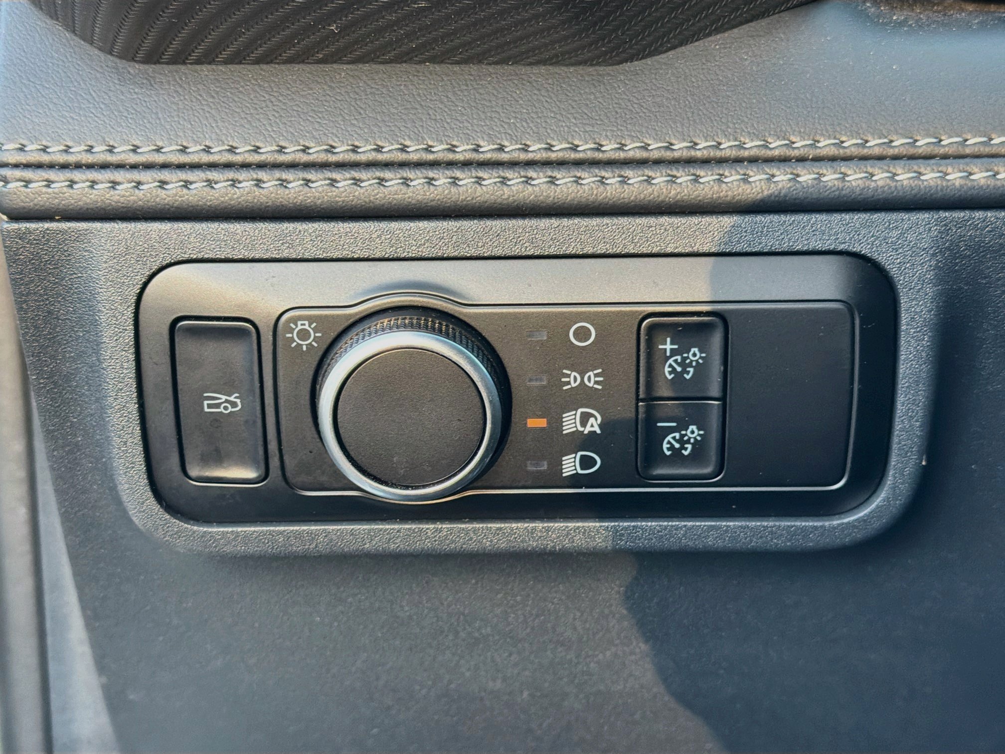 Photo 33