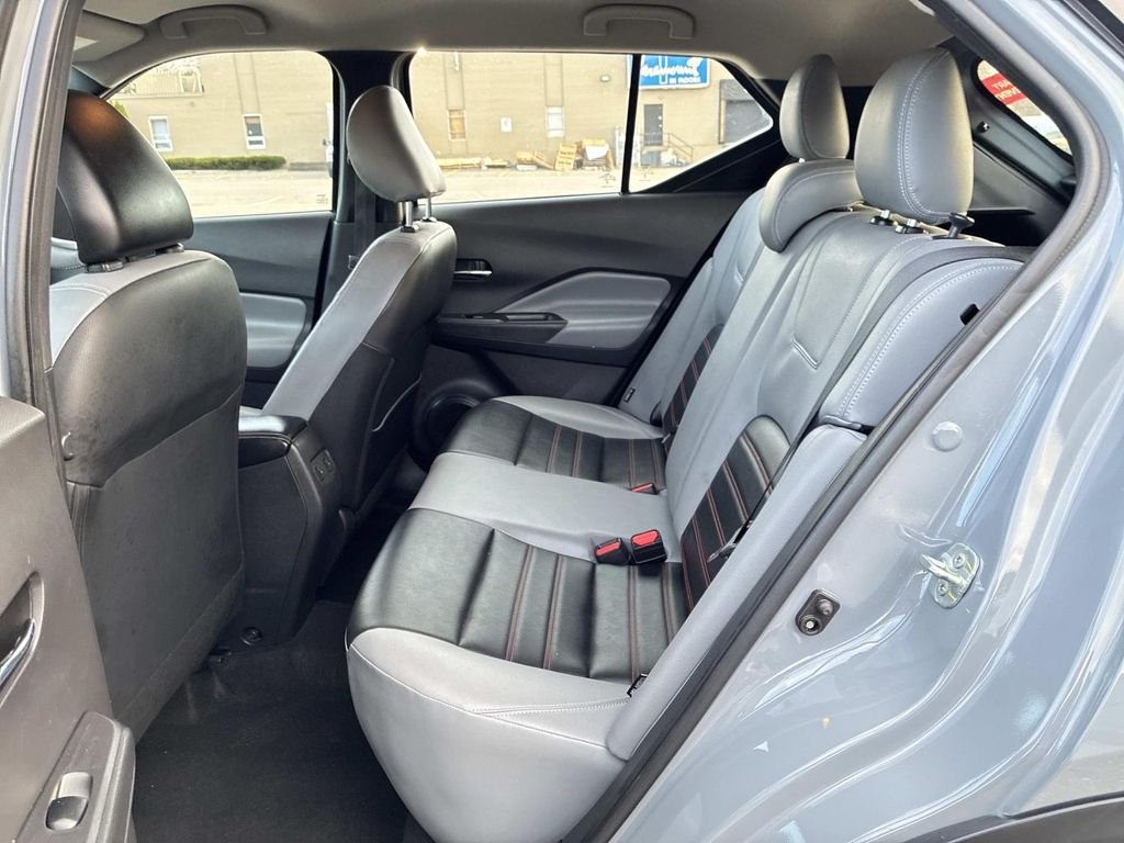Used 2024 Gray Nissan SR image 15