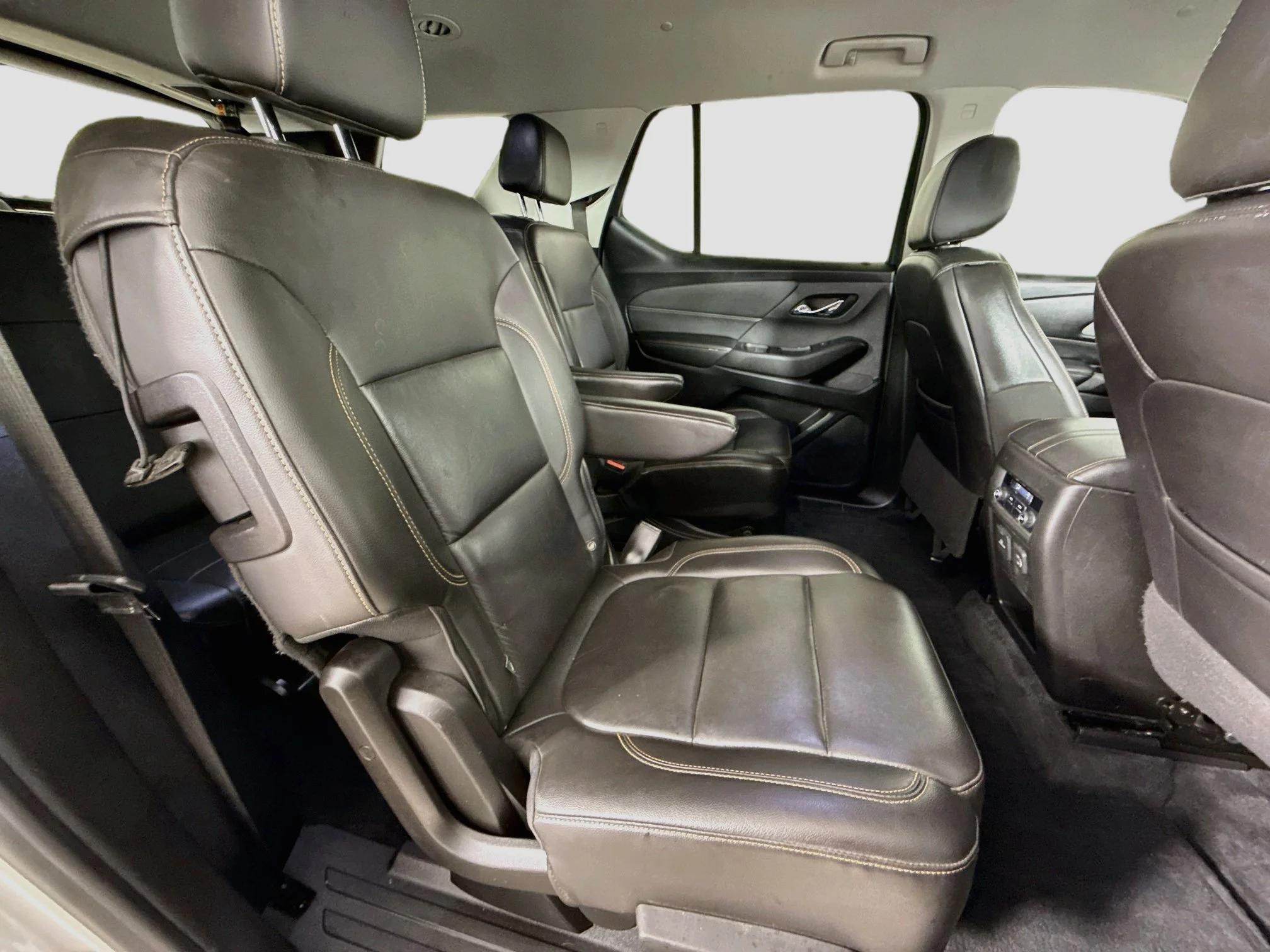 Used 2021 SILVER ICE METALLIC Chevrolet LT Leather image 30