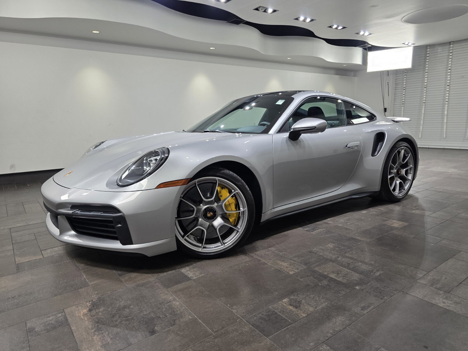 2025 Porsche 911