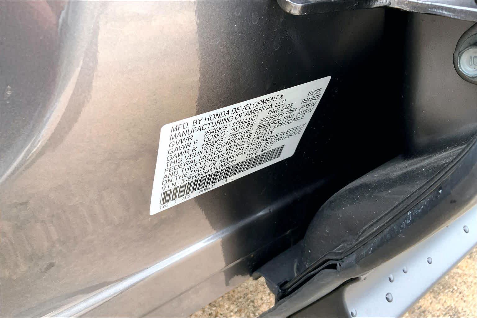 Used 2026 Liquid Carbon Metallic Acura w/Technology Package image 34