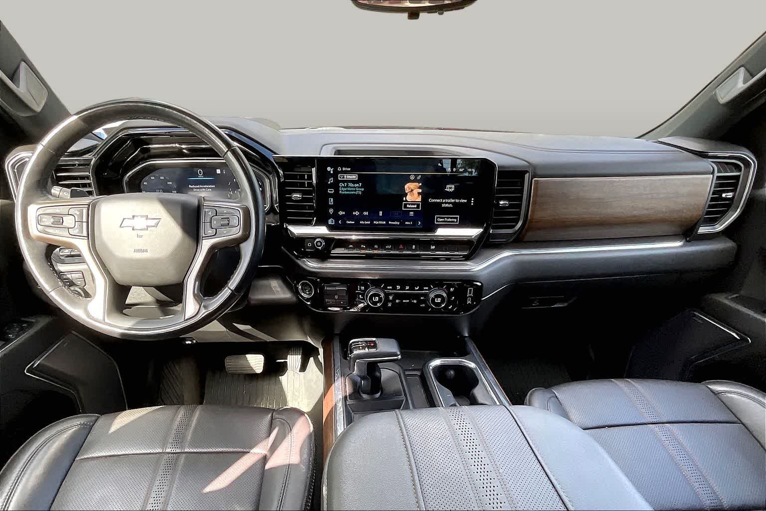 Used 2023 Black Chevrolet High Country image 15