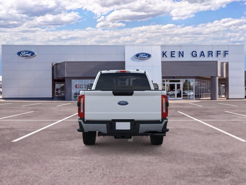 New 2026 Oxford White Ford XLT image 5