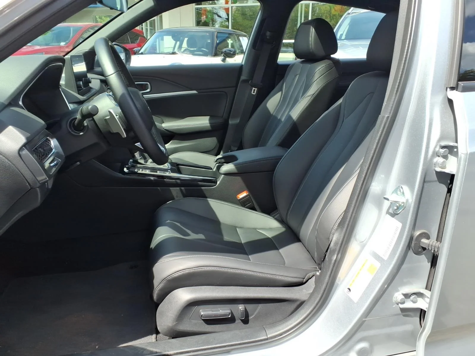 Certified Used 2025 Silver Acura w/A-Spec Package image 16