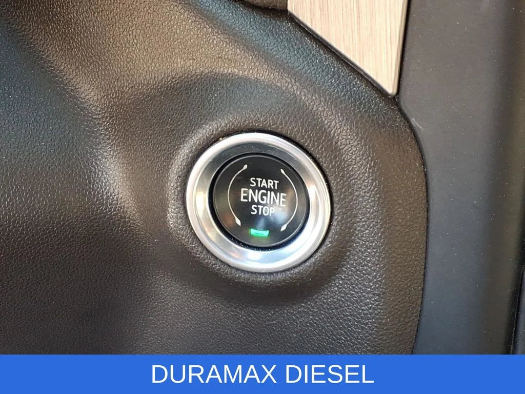 Used 2023 Blue GMC Denali image 8