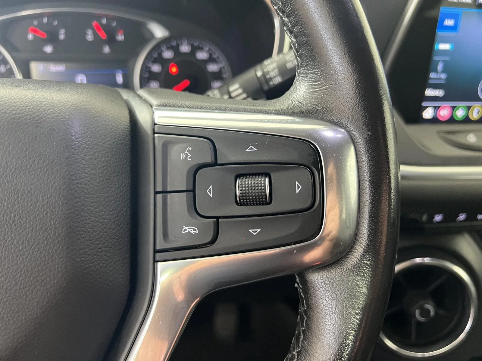 Used 2020 Summit White Chevrolet LT image 16
