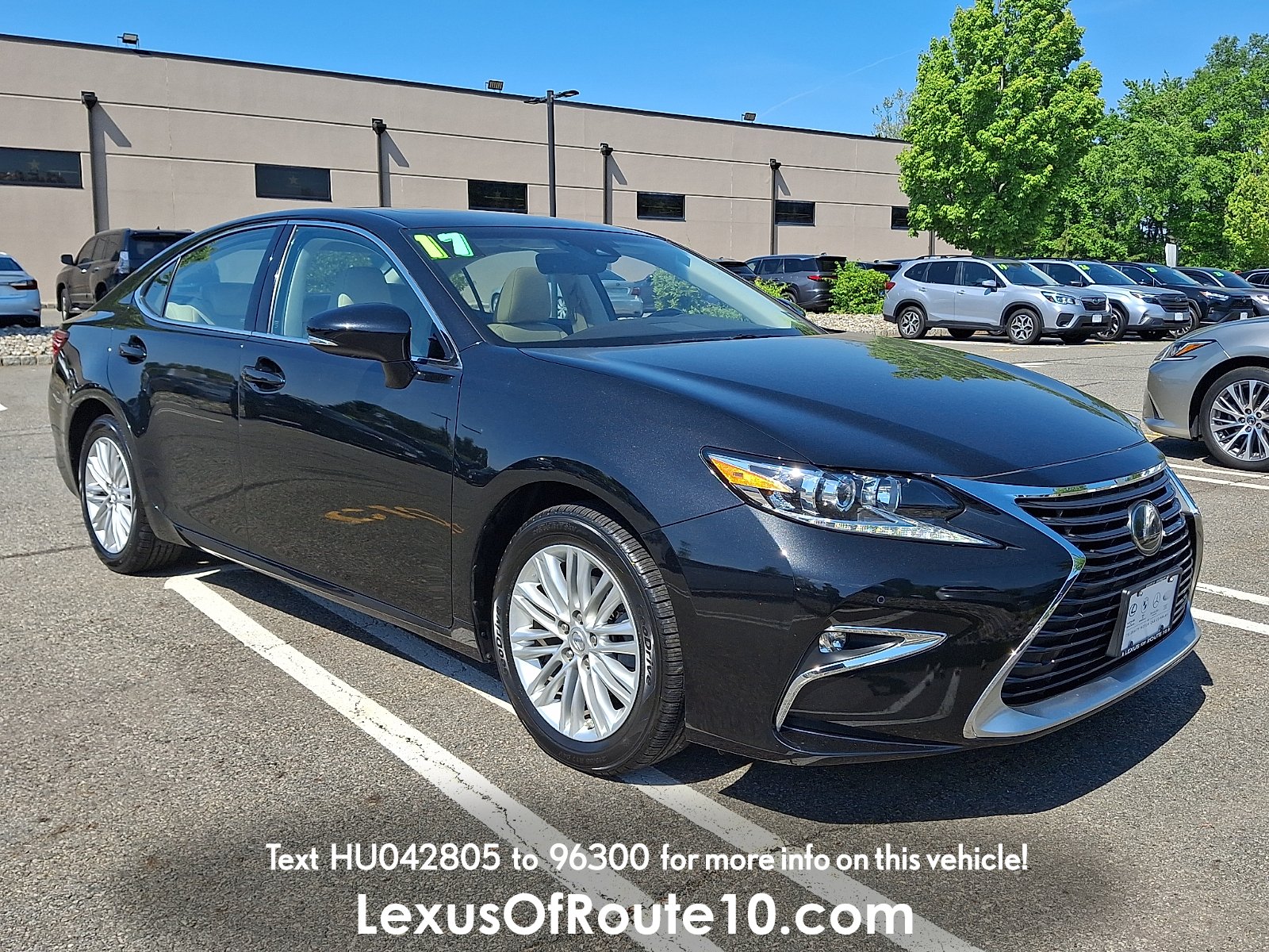 2017 Lexus ES 350 350's photo