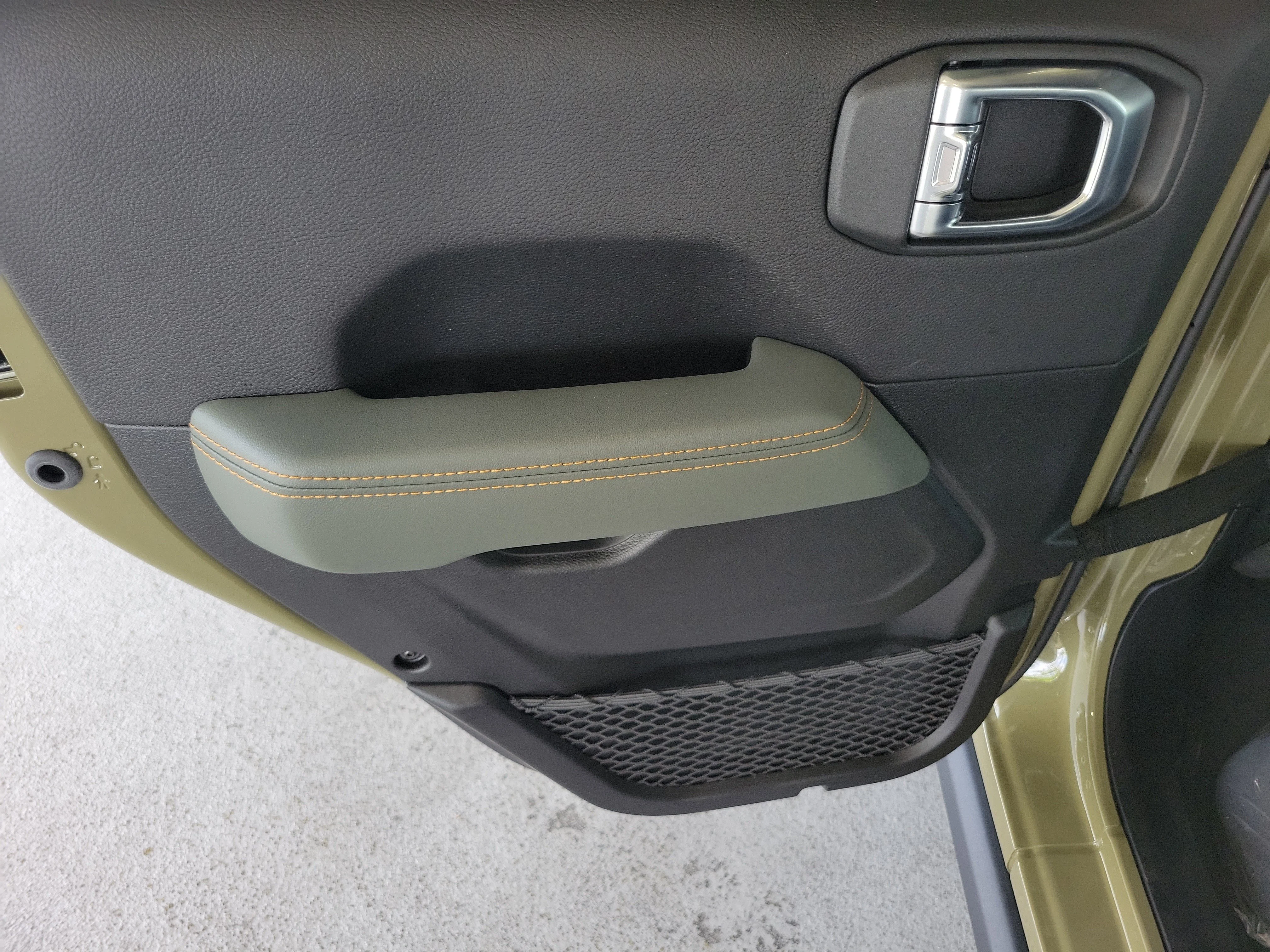 New 2026 41 Exterior Paint Jeep Mojave X image 12