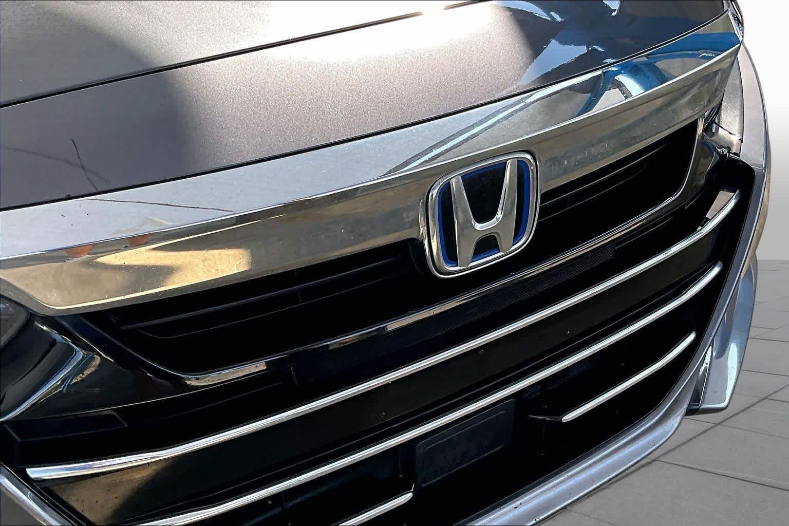 Used 2021 Modern Steel Metallic Honda EX-L image 30