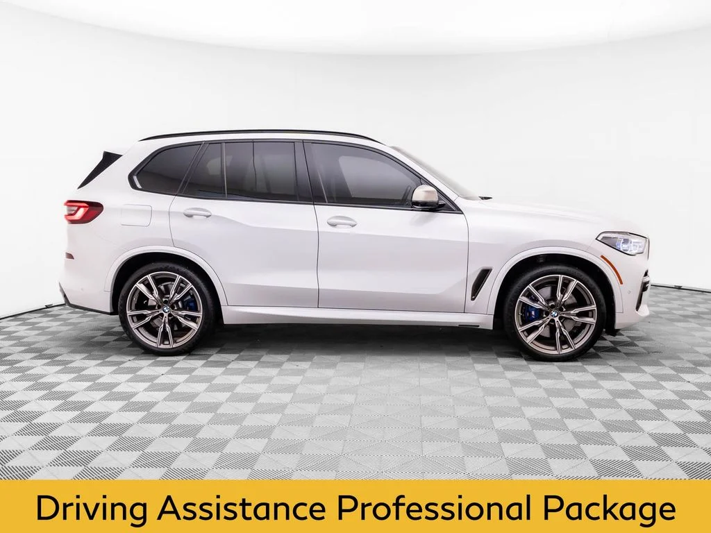 Used 2023 White BMW M50i image 7