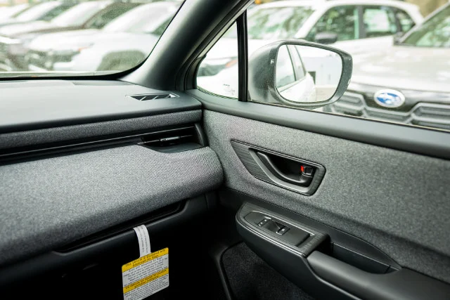 New 2026 Crystal White Pearl Subaru Premium image 30