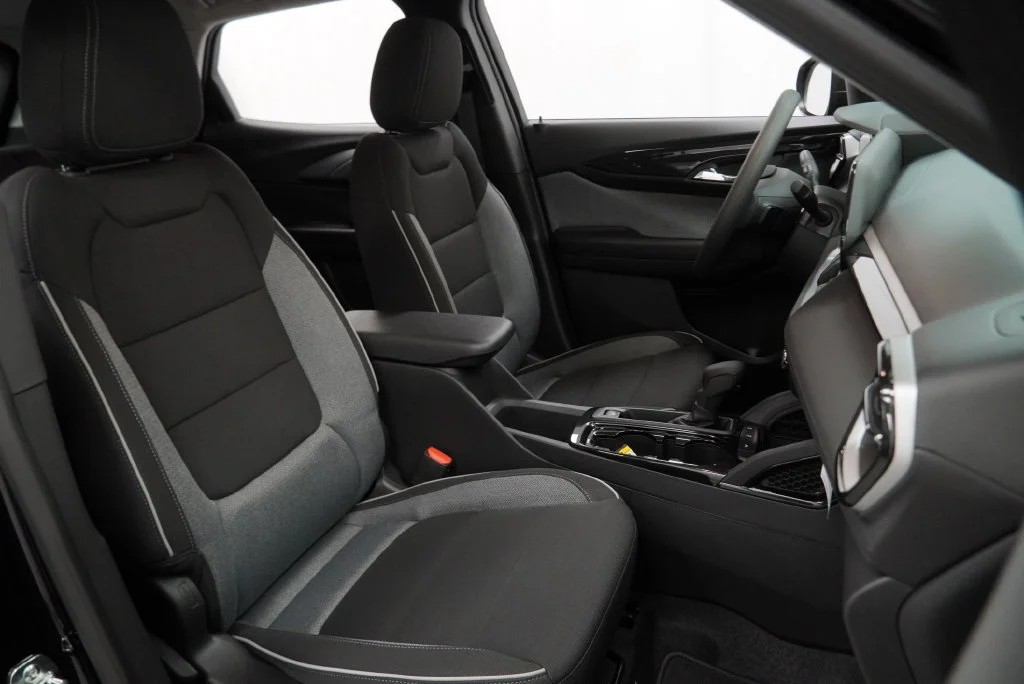 New 2026 Mosaic Black Metallic Chevrolet LS image 35