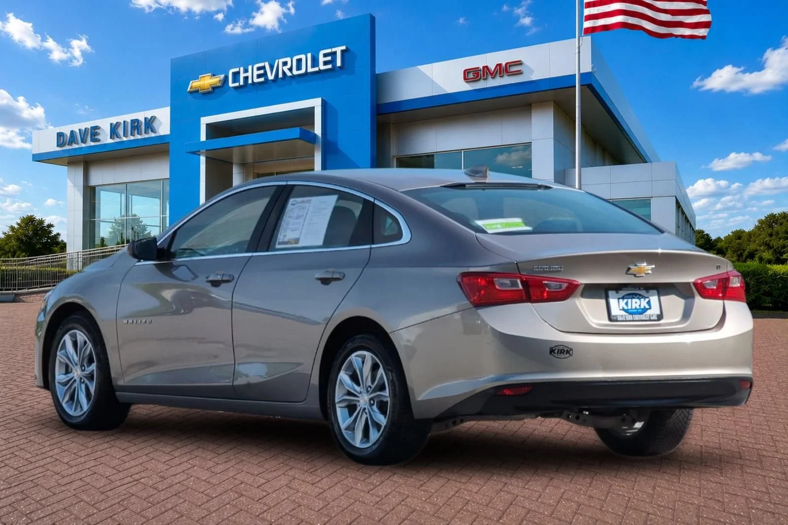 Used 2023 Mineral Gray Metallic Chevrolet LT image 5