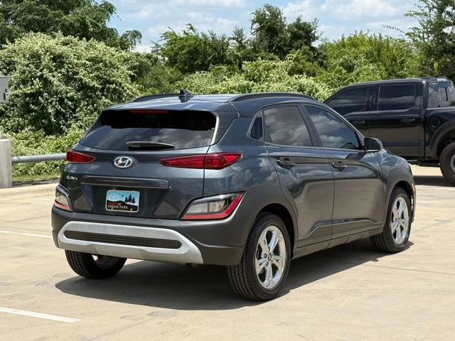 Used 2023 Gray Hyundai SEL image 4