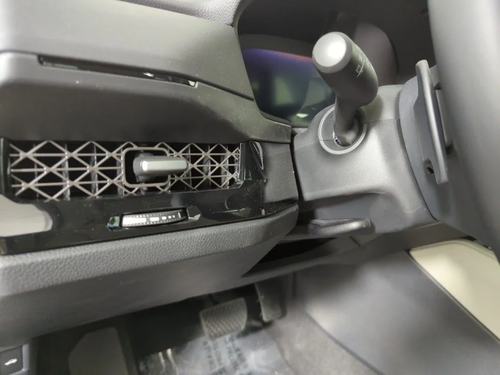 2025 Honda Accord Hybrid EX-L - Photo 22