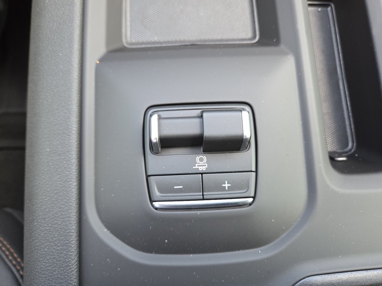 New 2026 Sterling Metallic GMC AT4 image 14