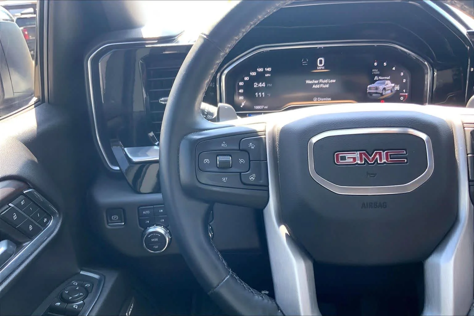 Used 2024 Sterling Metallic GMC SLT image 24