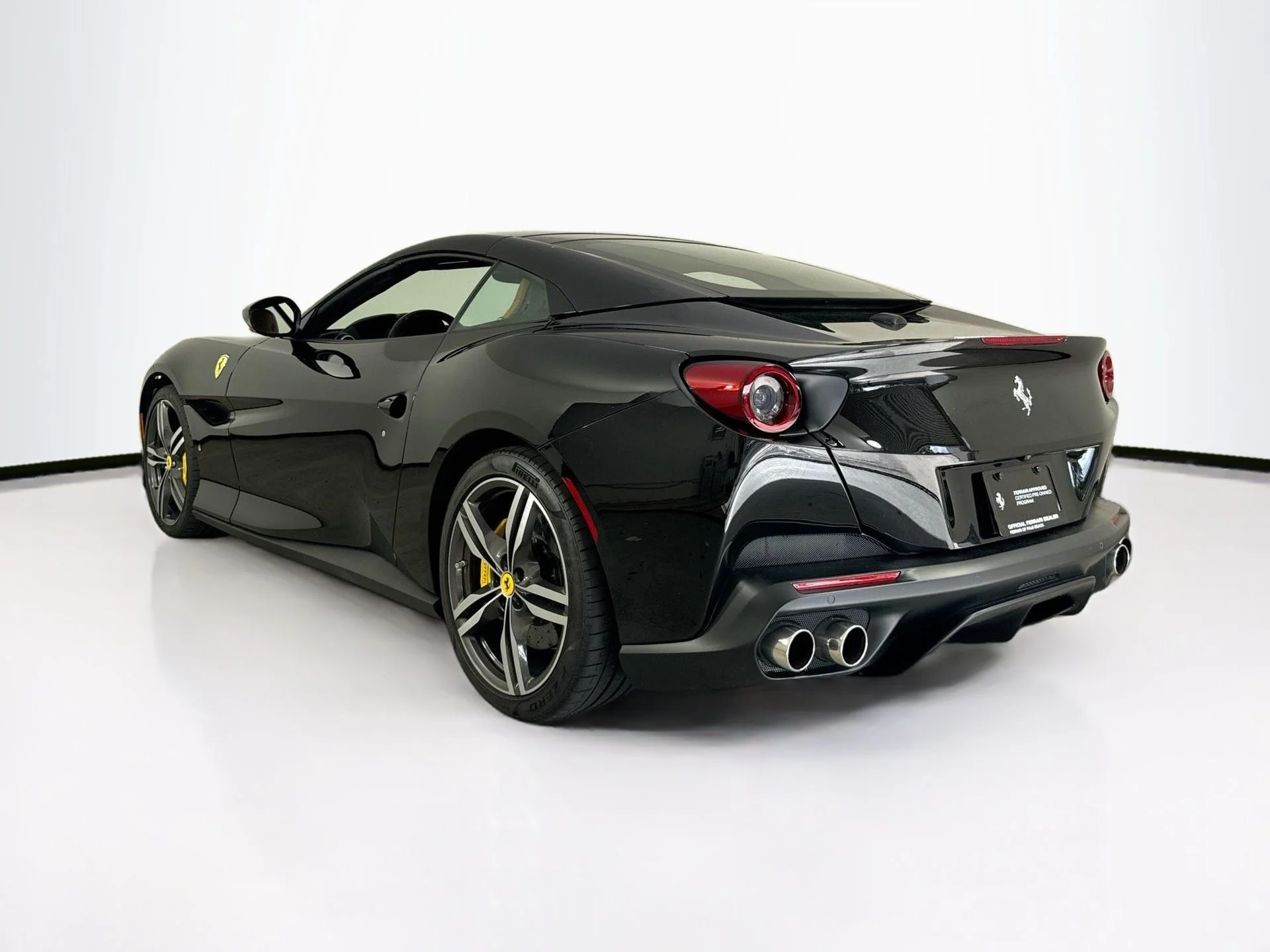 Certified Used 2019 Nero Ferrari Base image 5