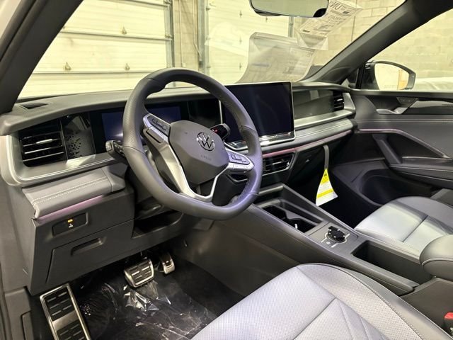 New 2026 White/off-white Volkswagen 2.0T SE R-Line Black image 8
