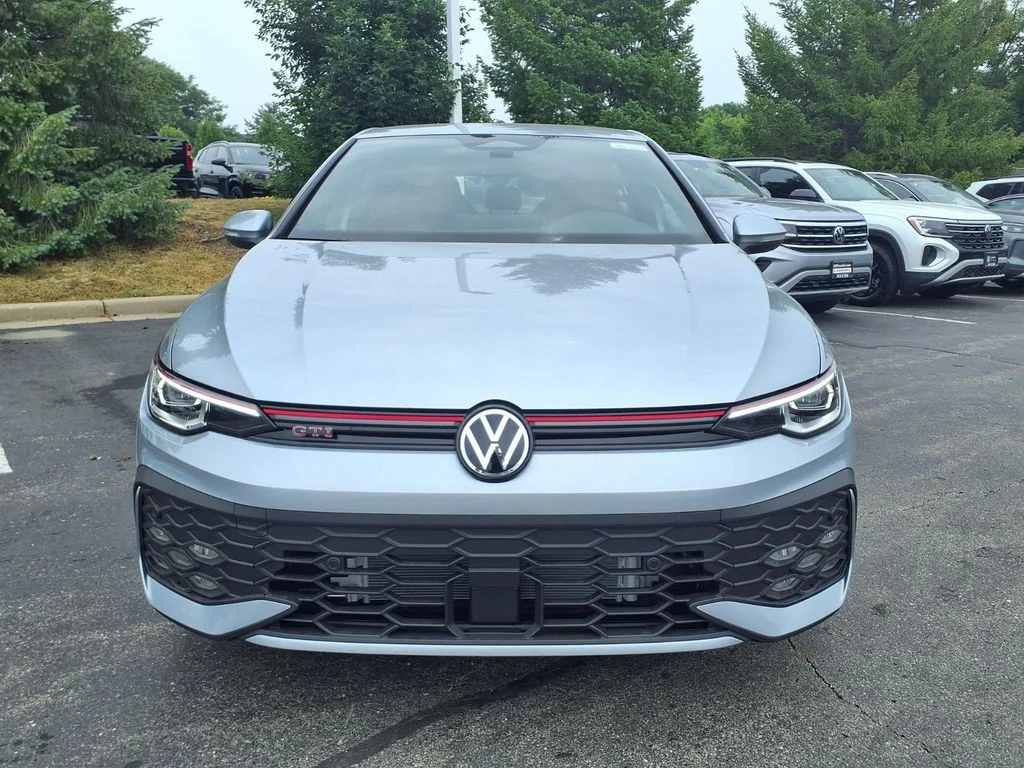 New 2026 Alpine Silver Metallic Volkswagen S image 6