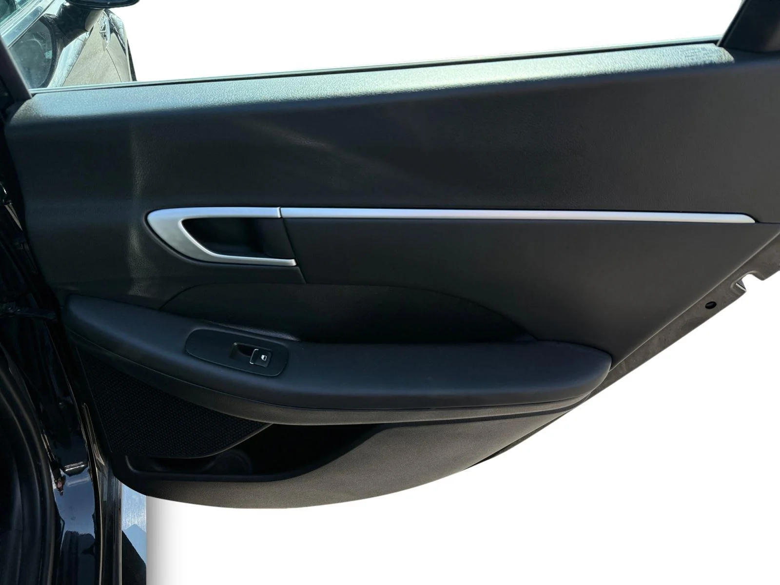 Used 2025 Abyss Black Hyundai SEL image 22